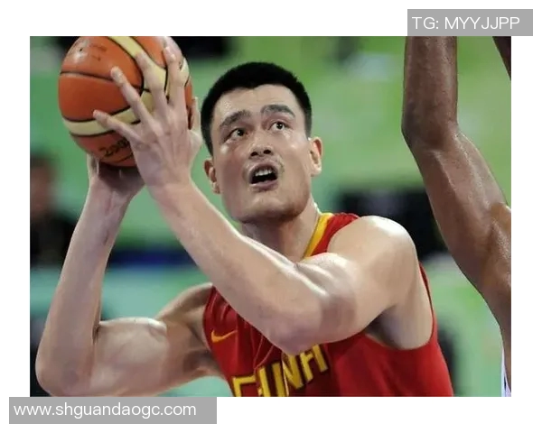 姚明带领中国篮球队勇夺亚运金牌展现体育精神与团队力量 姚明带领中国篮球队勇夺亚运金牌展现体育精神与团队力量