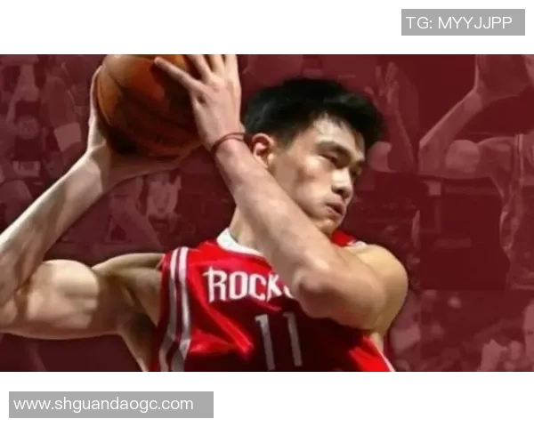 姚明盛赞詹姆斯篮球天赋与领导力称其为当代最伟大球员之一