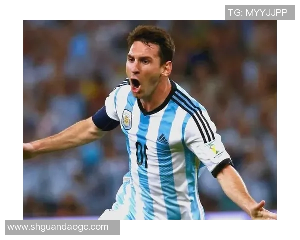 阿根廷足球传奇传承几代明星的辉煌与梦想