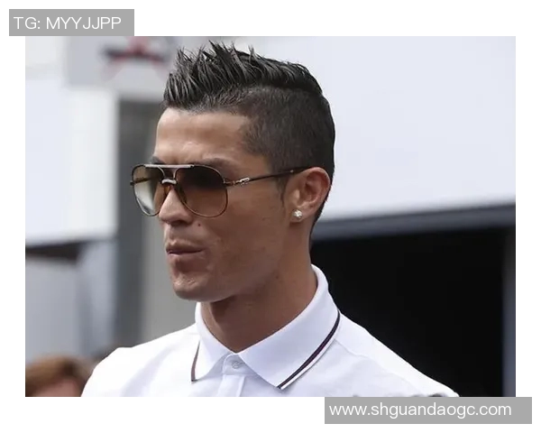 美式足球明星的减肥秘诀揭秘如何健康有效地塑造完美身材 美式足球明星的减肥秘诀揭秘如何健康有效地塑造完美身材