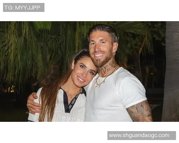 足球明星的妻子中谁的颜值最高最美丽引发热议与讨论