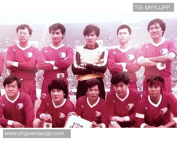 香港足球明星队莅临榕江展开友谊赛助力地方足球发展与交流活动